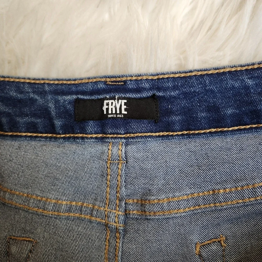 Frye Jeans Womens 12 Blue Denim Straight High‎ Rise Medium Wash Retro 12x31